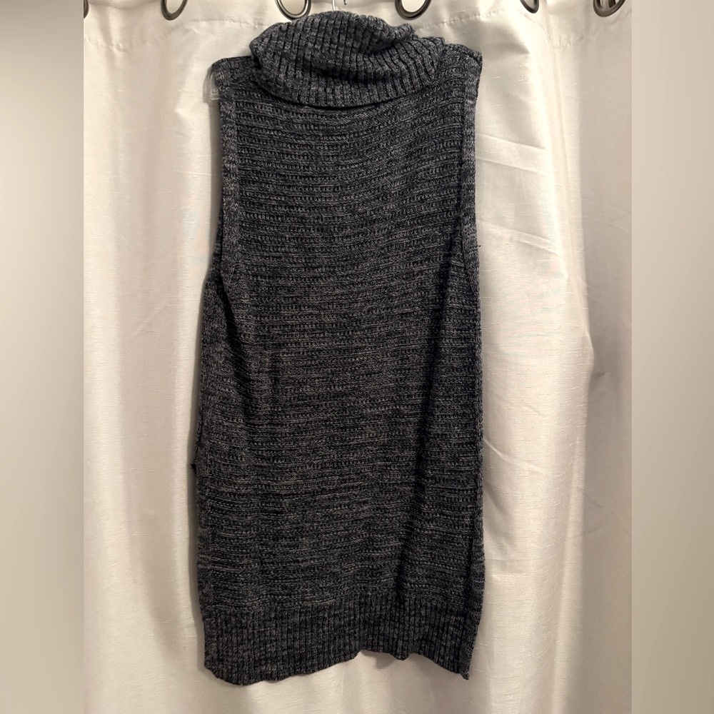 Gray Sleeveless Turtleneck Sweater